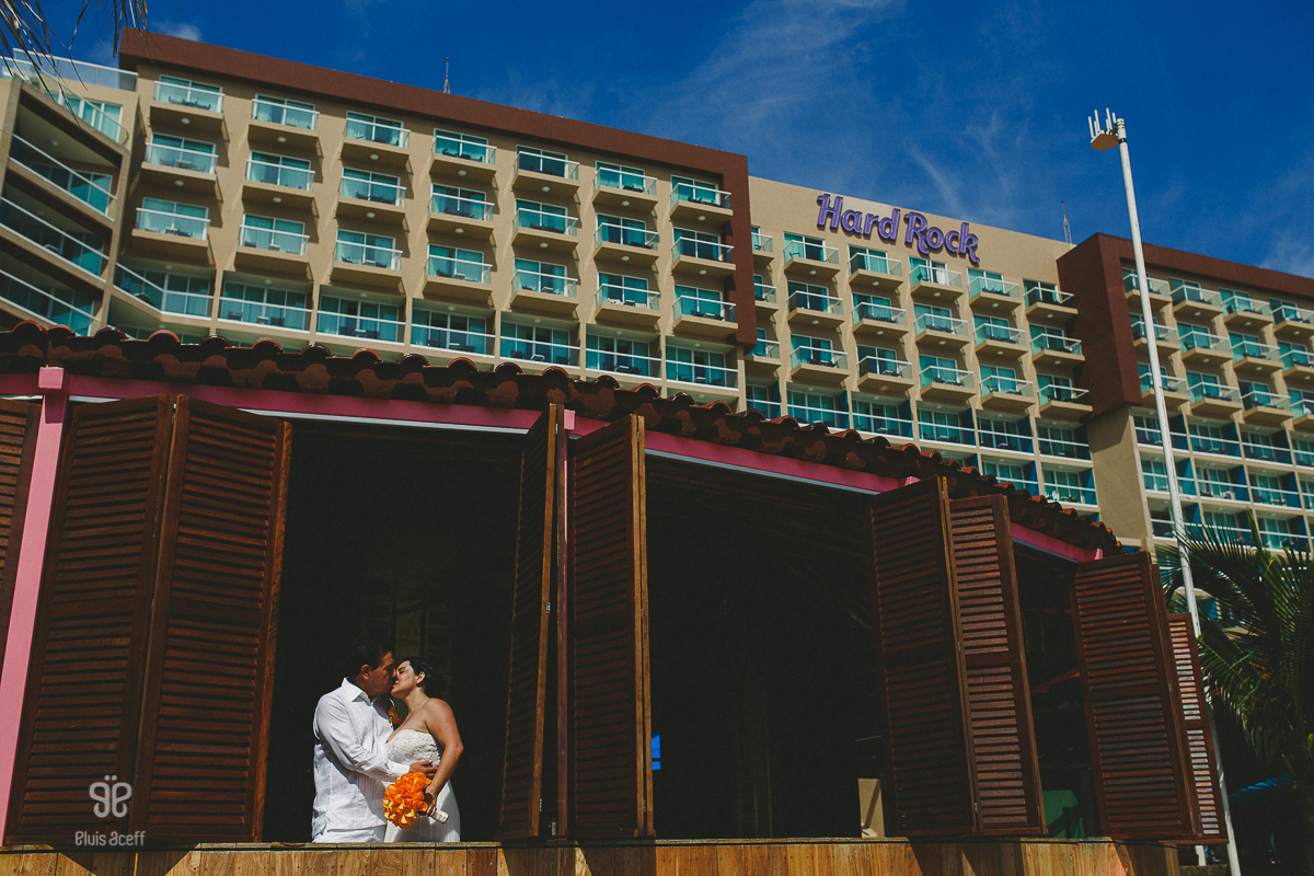 Hard Rock Cancun Wedding Photography | Mitchel + Paul from Ecuador