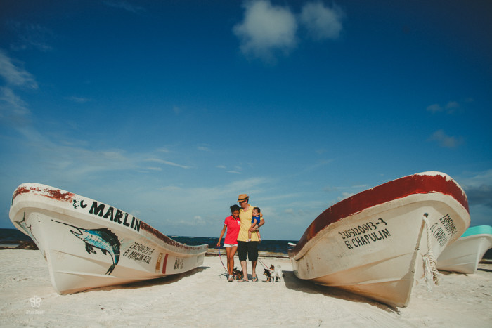 Family photo session Tulum | Sesión de fotografía familiar en Tulum