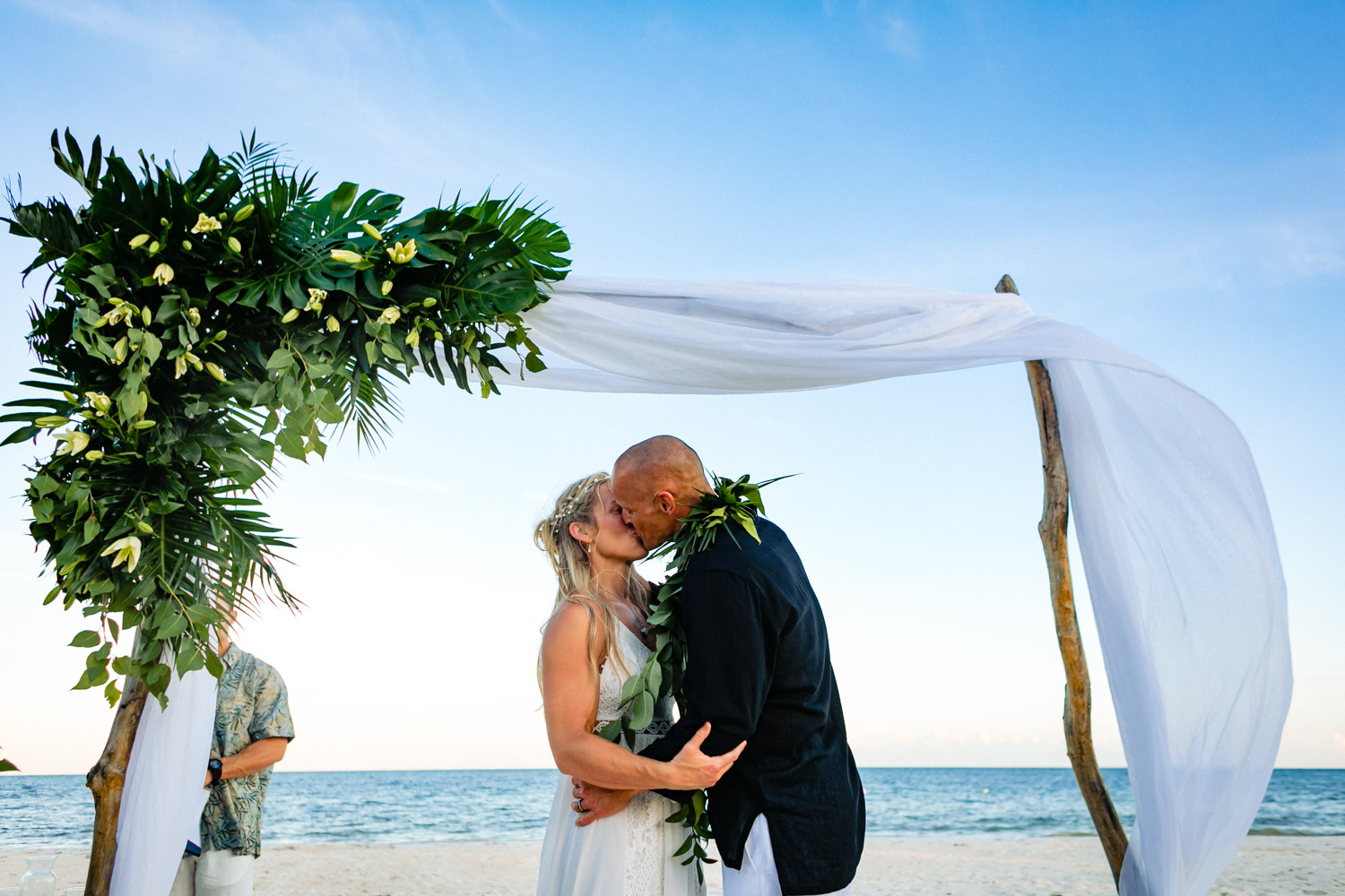 The fist and unique kiss Wedding at Sian Ka’an Tulum