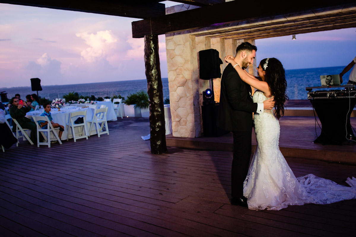 Elvis Aceff Royalton Riviera Cancun Wedding Photographer