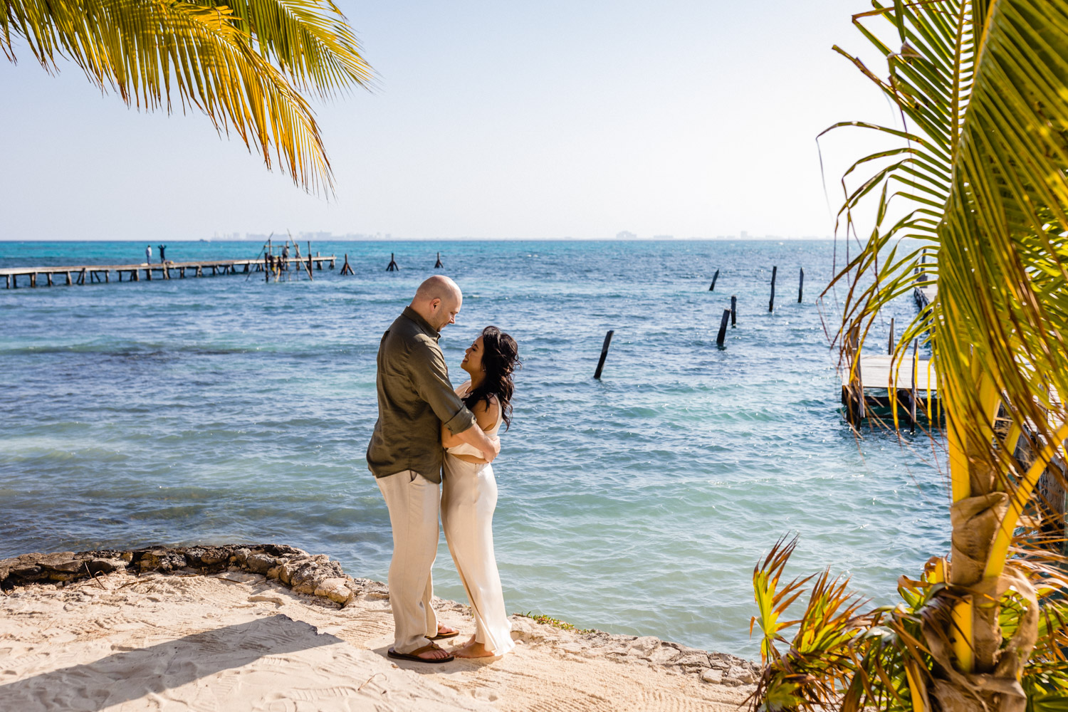 First Look Wedding in Isla Mujeres
