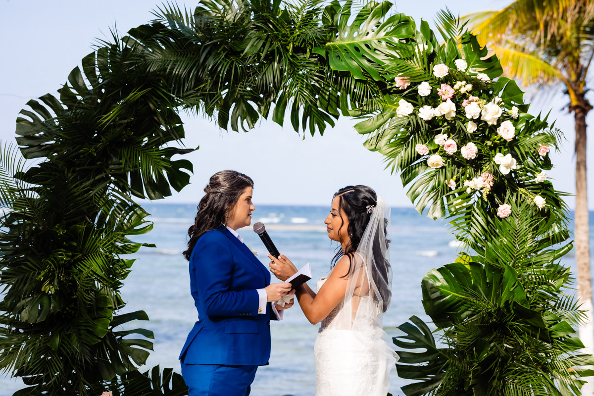 Blue Venado Beach Wedding Photos | Chelsea + Erica