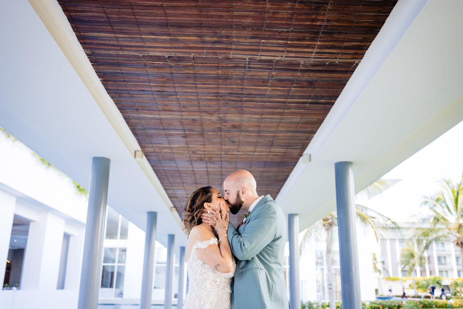 Majestic Elegance Wedding Photography