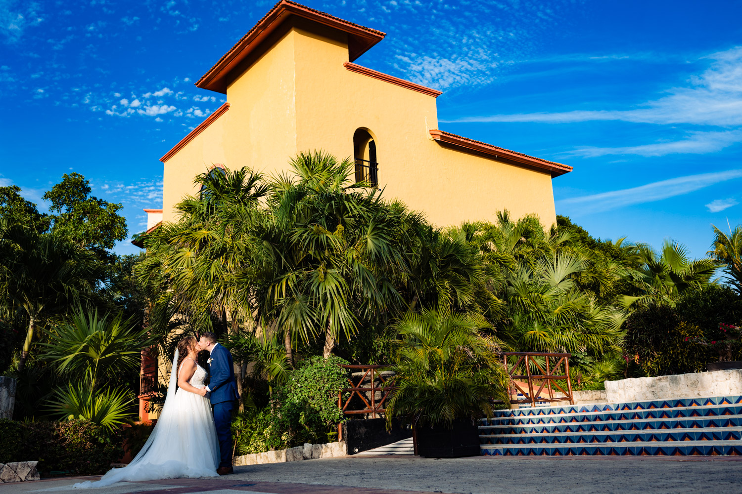 Beach Wedding in Sandos Playacar