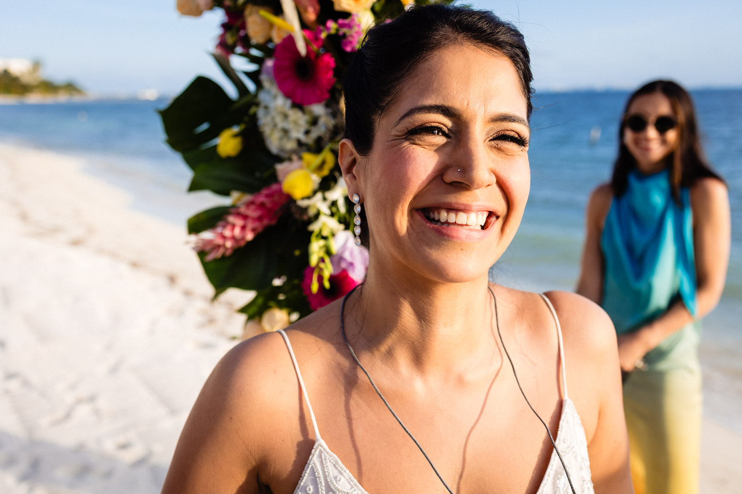 Stunning Beach Wedding Photos in Isla Mujeres