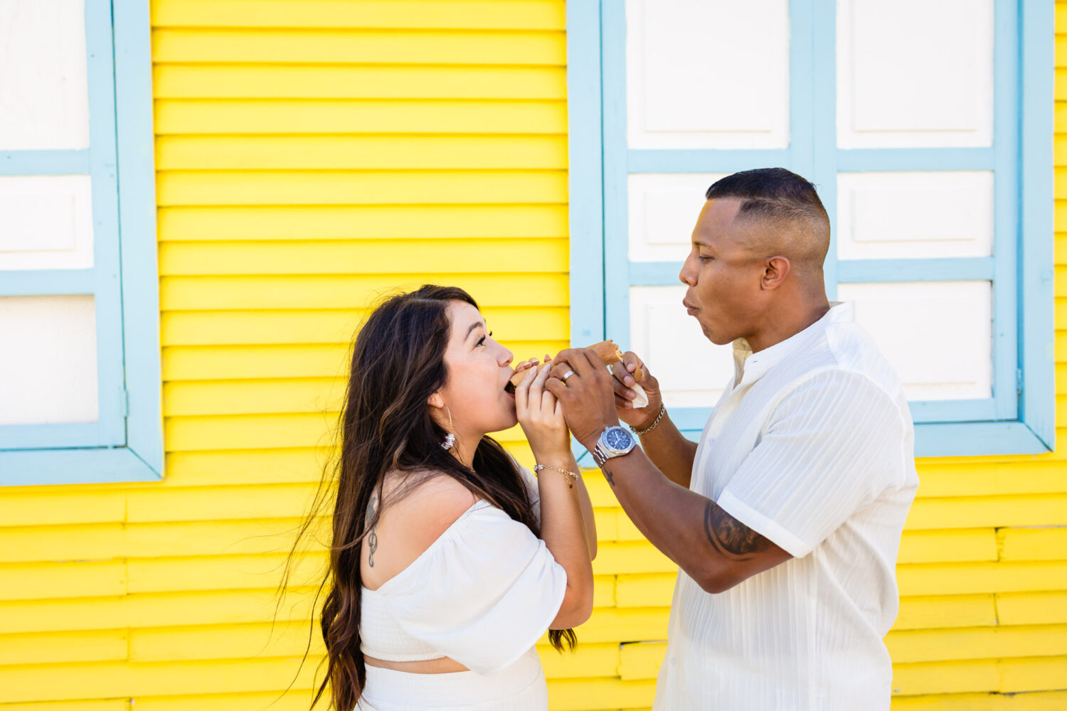 Honeymoon photographer in Isla Mujeres capturing romantic moments.