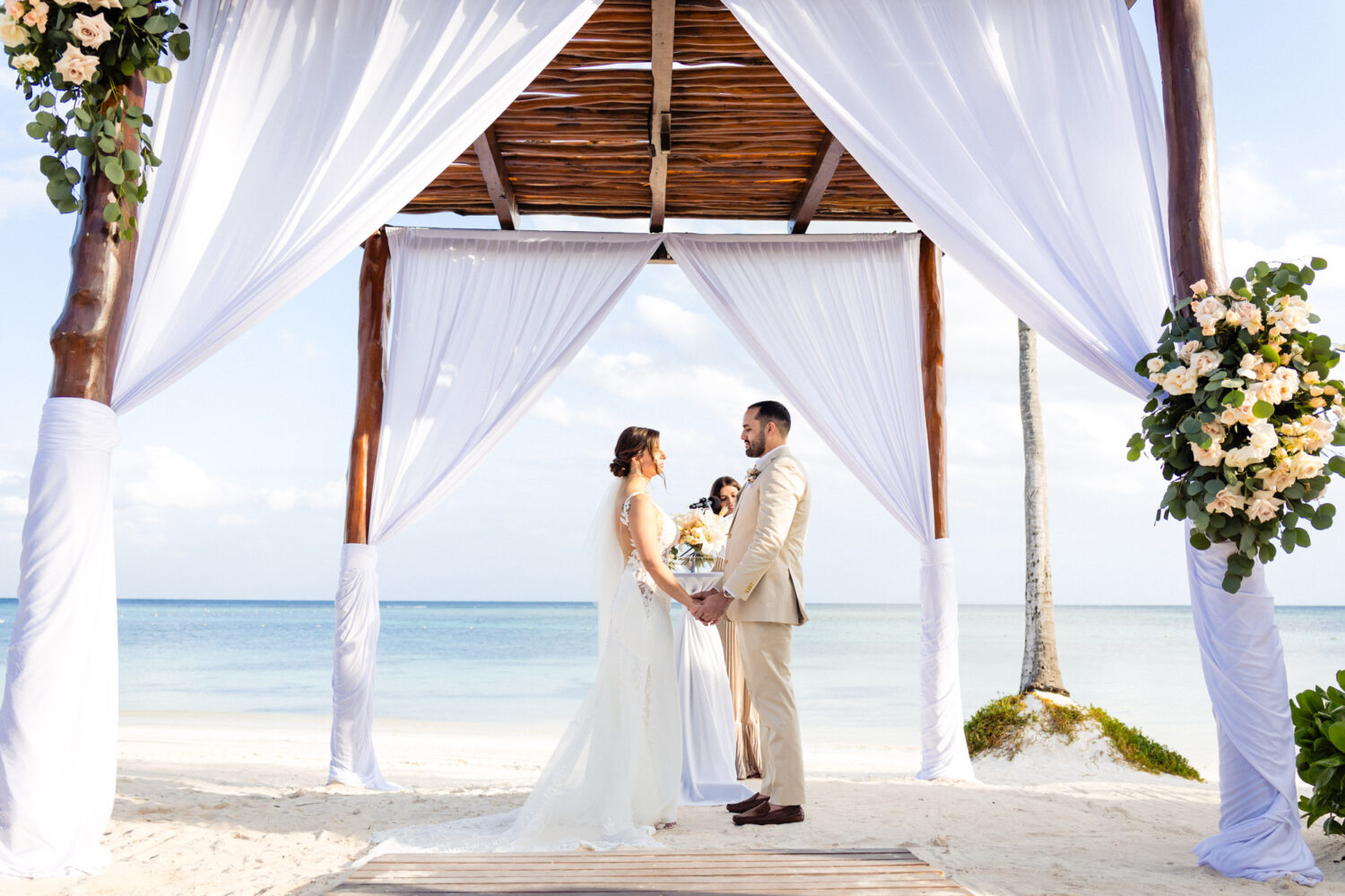 Luxury Beach Wedding in Riviera Maya.