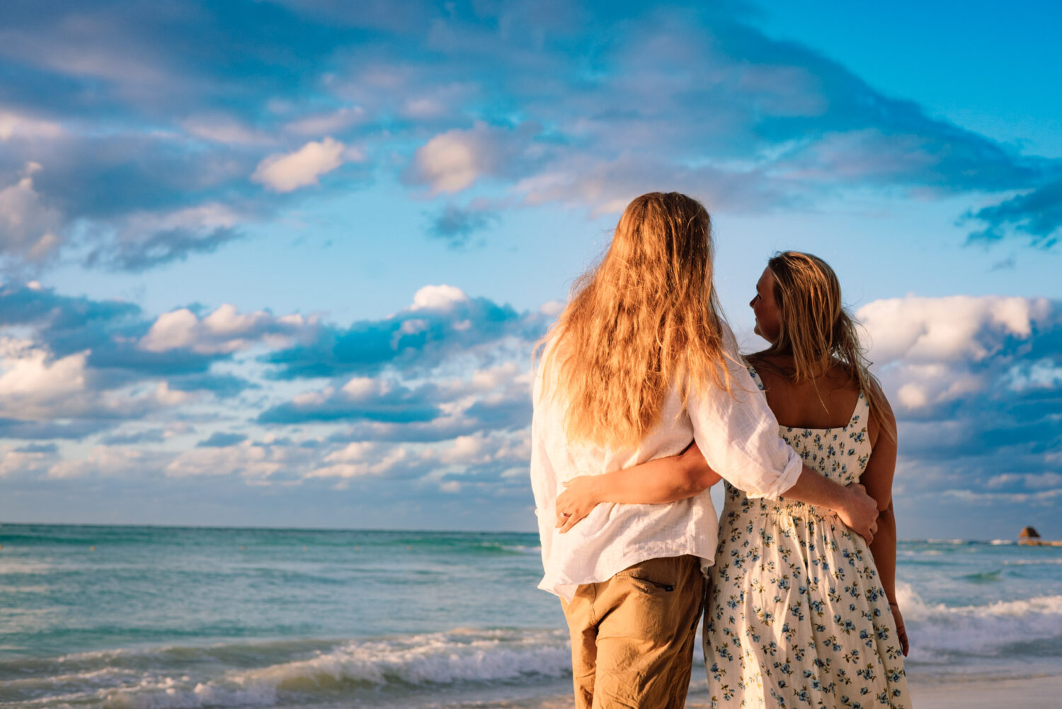Isla Mujeres Couples Photoshoot 