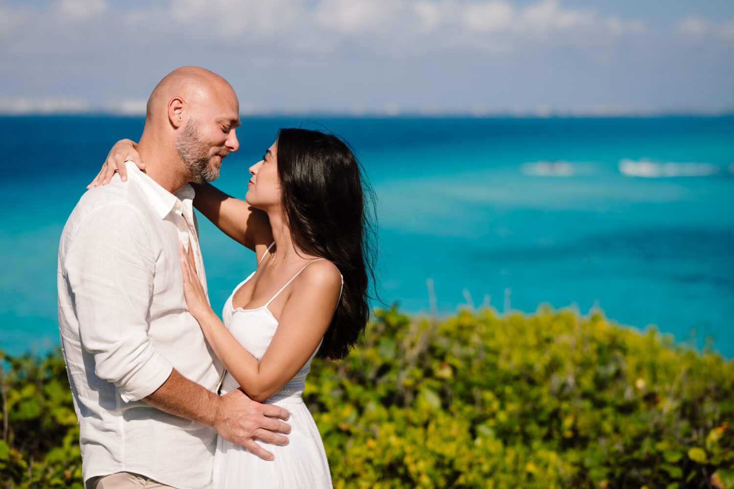 Isla Mujeres couples photographer