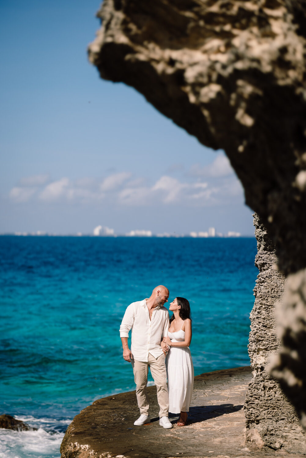 Isla Mujeres couples photographer