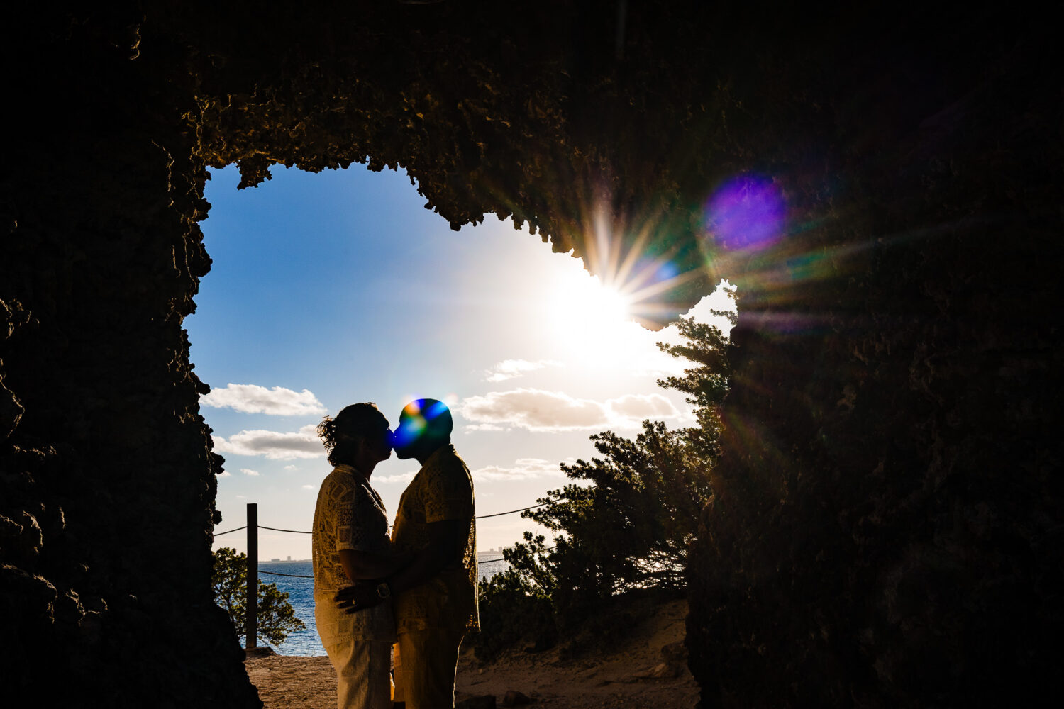 Same sex couple enjoying a romantic photography session in Isla Mujeres